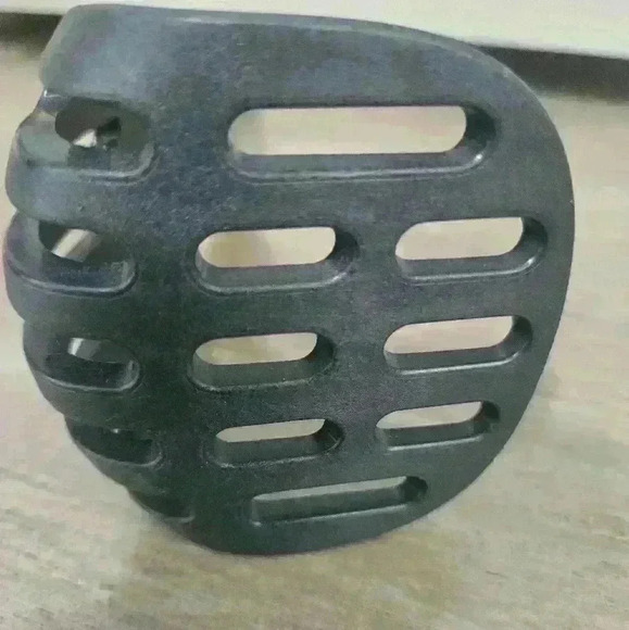 Tupperware  Utensil Masher 7782A - Black and Yellow - Product of Mexico - Picture 7 of 7